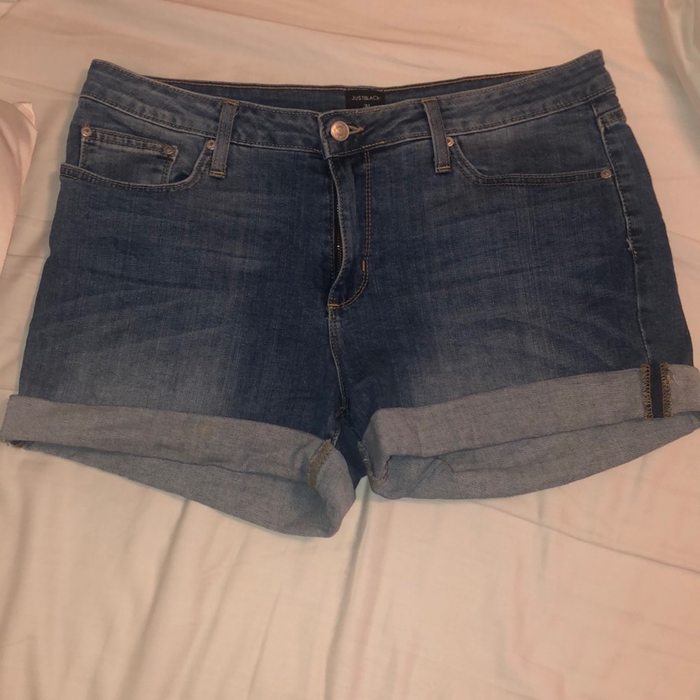 Denim Shorts with cuffed hem